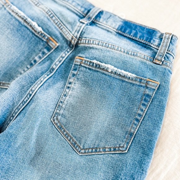 Abercrombie & Fitch The Ankle Straight Ultra High Rise, Size 27/4 - Picture 4 of 5